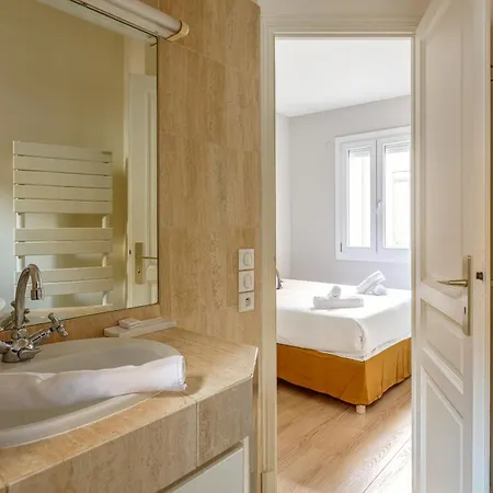 Apartment The Maubourg Eiffel Tower *