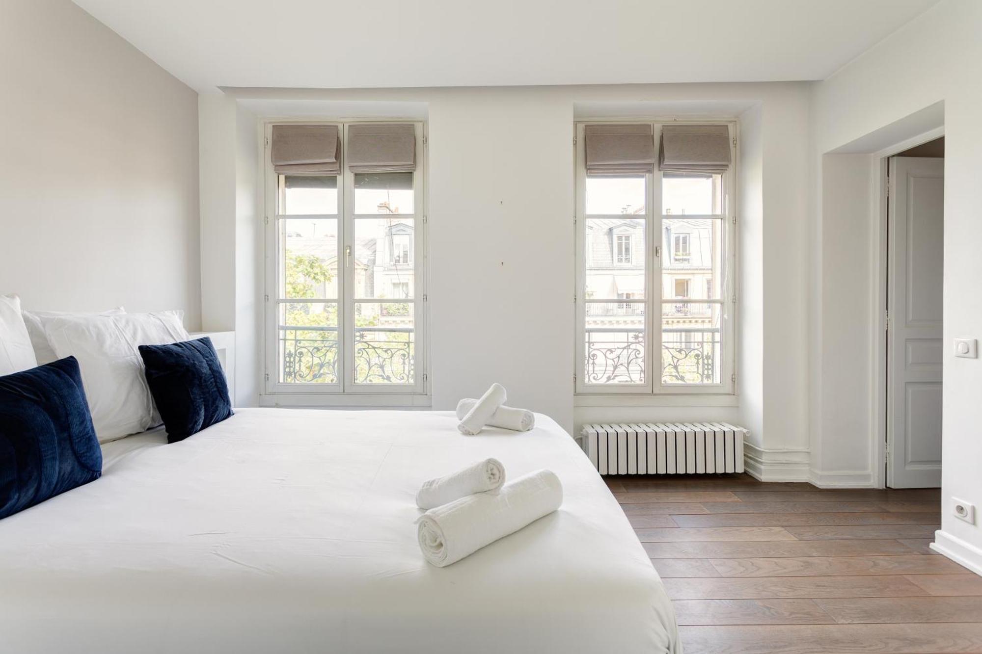 The Maubourg Eiffel Tower Parigi